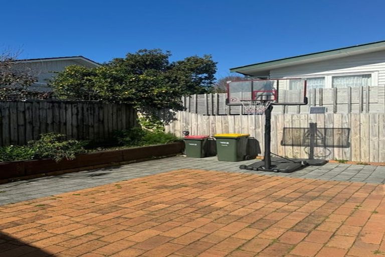 Photo of property in 4a Pauline Place, Bucklands Beach, Auckland, 2014