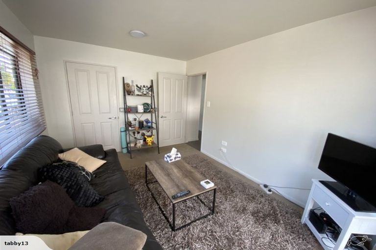 Photo of property in 212 Schnapper Rock Road, Schnapper Rock, Auckland, 0632