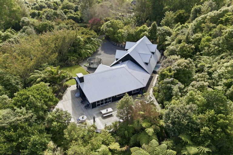 Photo of property in 132 Maui Pomare Road, Nikau Valley, Paraparaumu, 5032