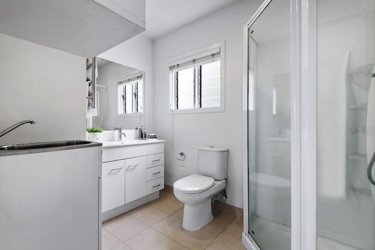 Photo of property in 5/37 Waipa Street, Birkenhead, Auckland, 0626