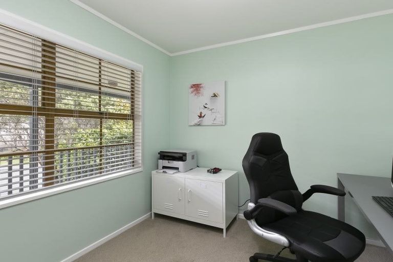 Photo of property in 51 Cambrian Street, Churton Park, Wellington, 6037