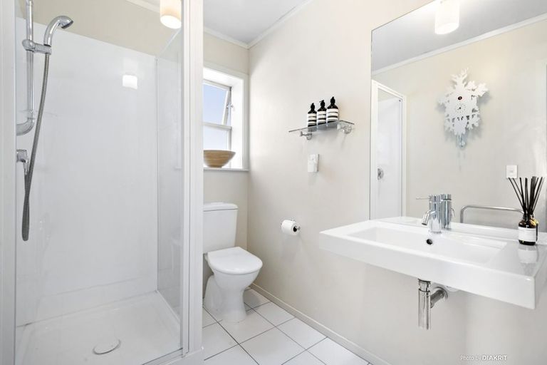 Photo of property in 22 Charlotte Avenue, Brooklyn, Wellington, 6021