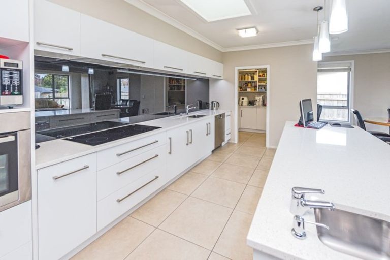 Photo of property in 5 Lithgow Drive, Otamatea, Whanganui, 4500