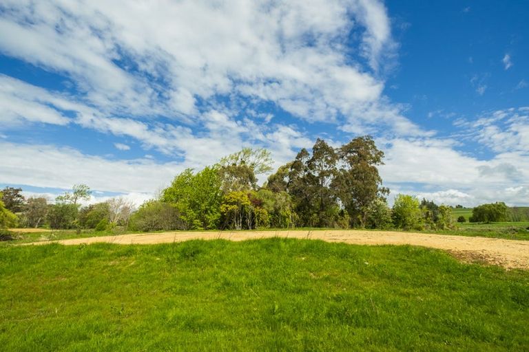 Photo of property in 10 Permin Road, Tasman, Upper Moutere, 7173
