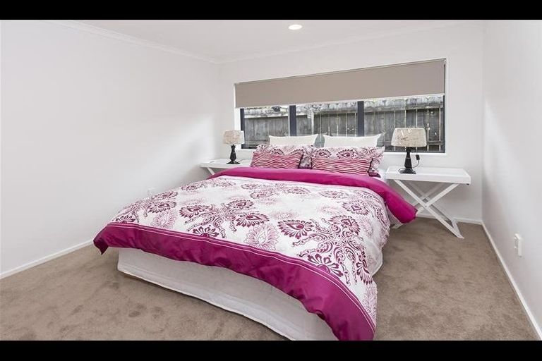 Photo of property in 53 Wayne Francis Drive, East Tamaki, Auckland, 2016