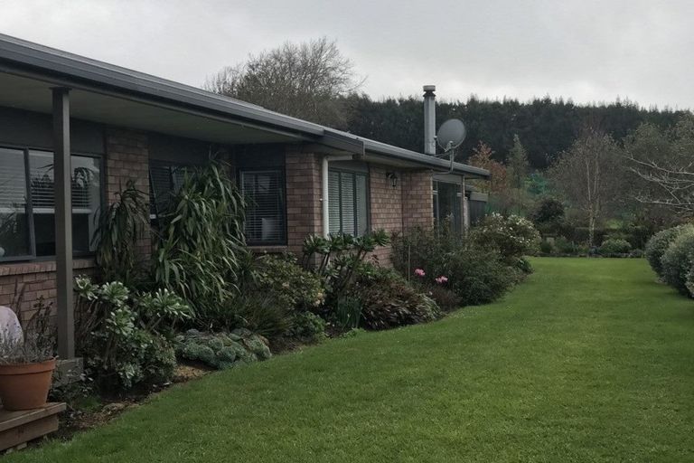 Photo of property in 52 Garden Hill Lane, Maungatapere, Whangarei, 0179
