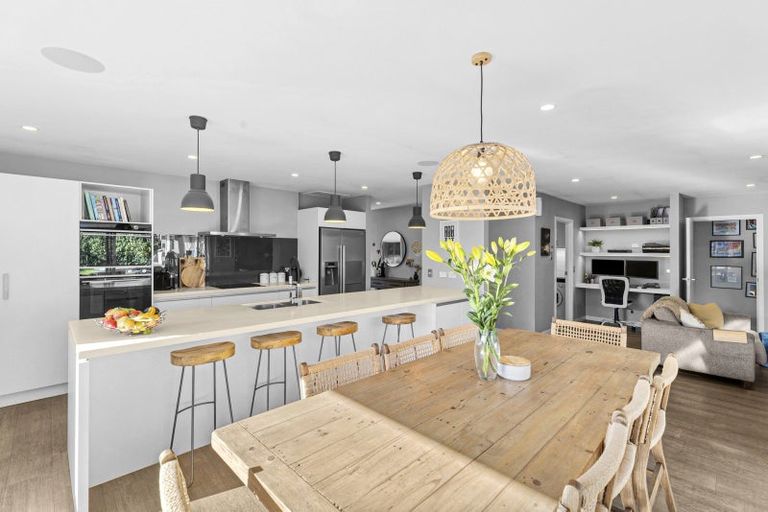 Photo of property in 10 Snowberry Street, Albert Town, Wanaka, 9305