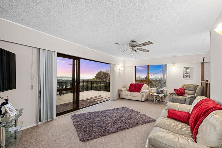 Photo of property in 182 Royal Road, Massey, Auckland, 0614