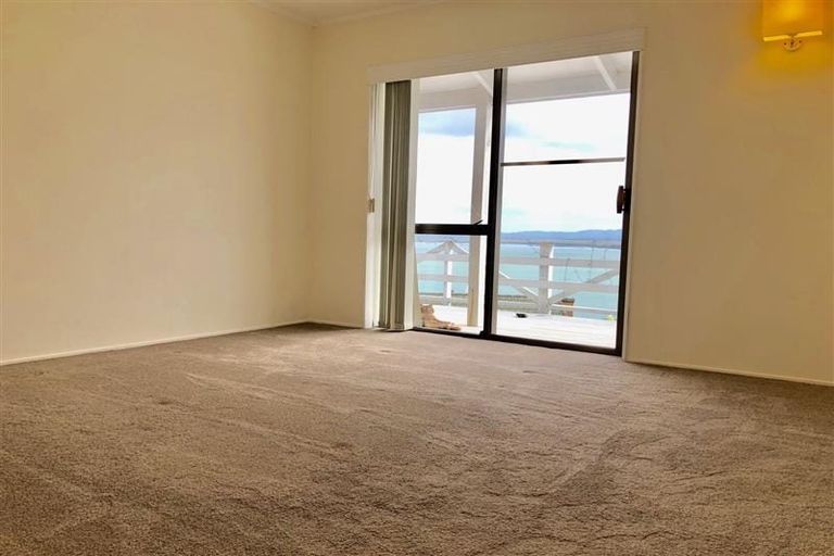 Photo of property in 51 Hadfield Street, Beach Haven, Auckland, 0626
