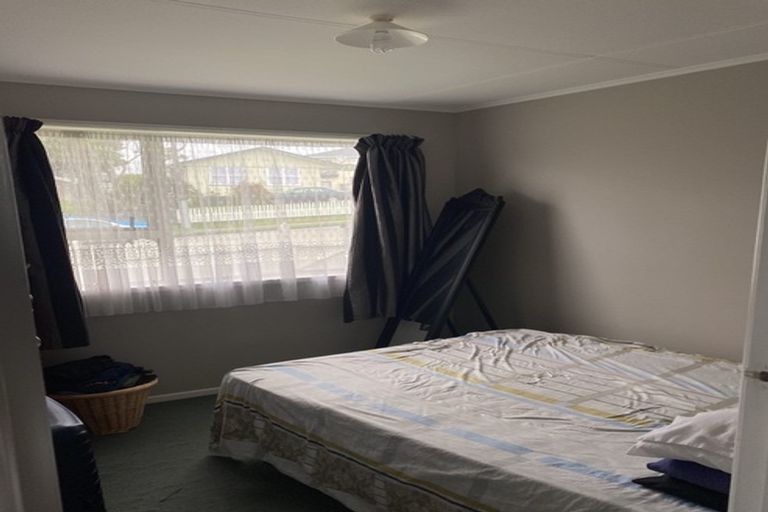 Photo of property in 412 Warspite Avenue, Ascot Park, Porirua, 5024