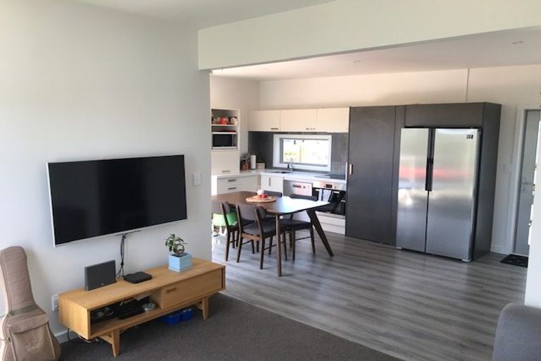 Photo of property in 3c Sidlaw Street, Strathmore Park, Wellington, 6022