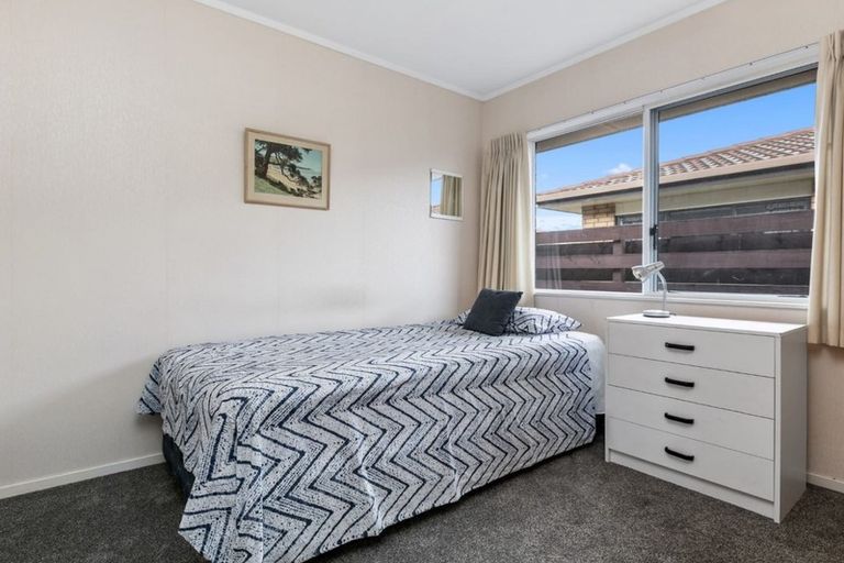 Photo of property in 2/110 Chadwick Road, Greerton, Tauranga, 3112