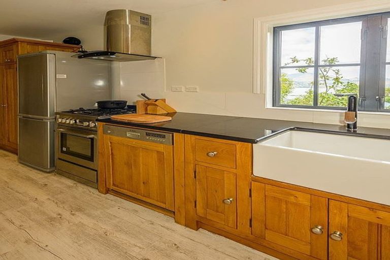 Photo of property in 1/71 Jacksons Road, Lyttelton, 8082