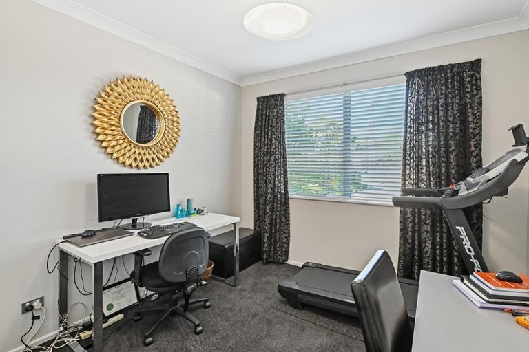 Photo of property in 18 Kenwyn Avenue, St Albans, Christchurch, 8052