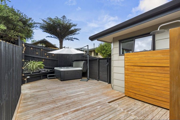 Photo of property in 8a Kaitoke Street, Raglan, 3225