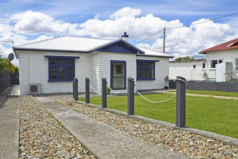 Photo of property in 9 Spencer Street, Bluff, 9814