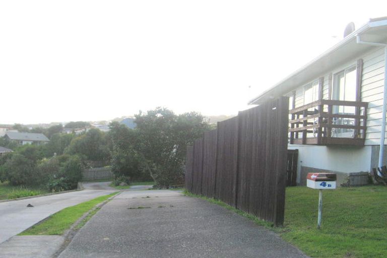 Photo of property in 4a Beauly Grove, Papakowhai, Porirua, 5024