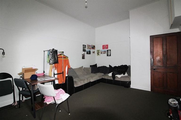 Photo of property in 4 Mackenzie Street, North Dunedin, Dunedin, 9016