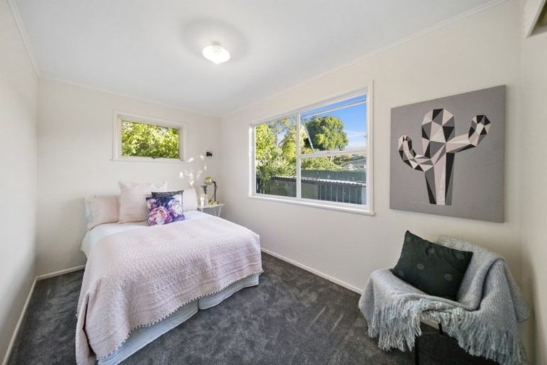 Photo of property in 31 Mack Place, Red Hill, Papakura, 2110