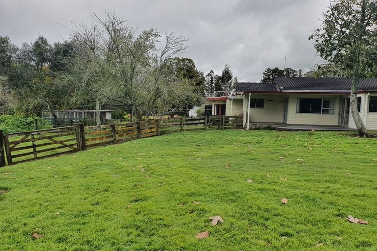 Photo of property in 201 Jesmond Road, Karaka, Drury, 2578