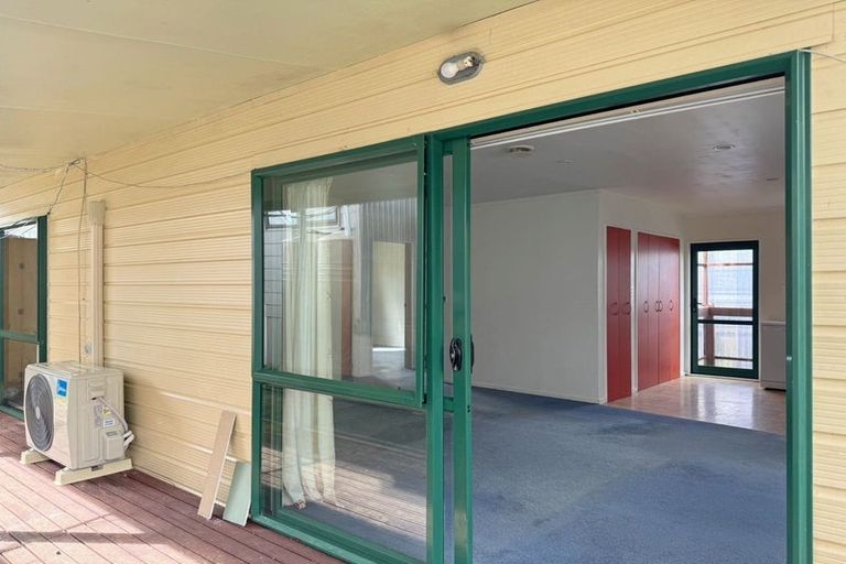 Photo of property in 95 Hyperion Drive, Randwick Park, Auckland, 2105