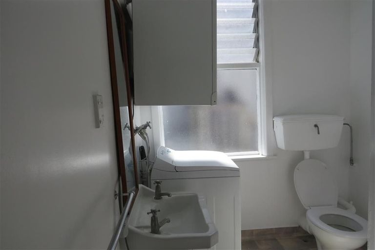 Photo of property in 199 The Terrace, Wellington Central, Wellington, 6011