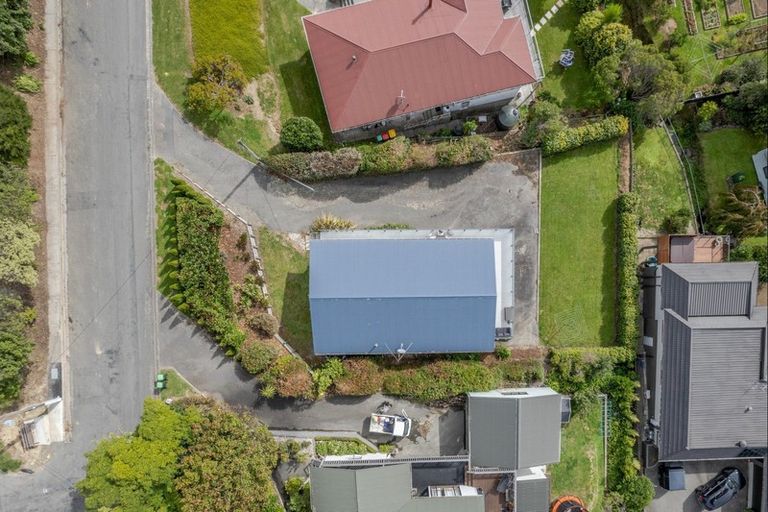 Photo of property in 21 Selwyn Avenue, Akaroa, 7520