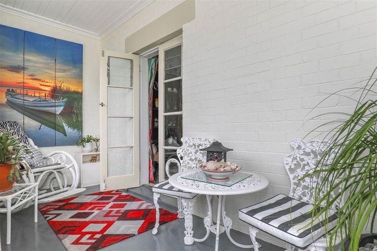 Photo of property in 16 Hakanoa Street, Huntly, 3700