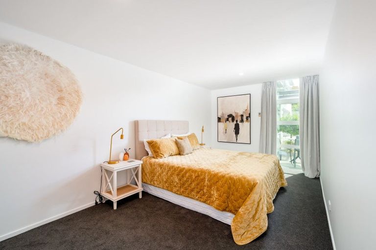 Photo of property in 15 Faulks Terrace, Wanaka, 9305