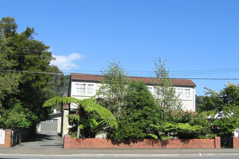 Photo of property in 9 Wood Street, Wallaceville, Upper Hutt, 5018