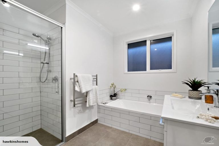 Photo of property in 96 Harriet Johnston Drive, Pokeno, 2402