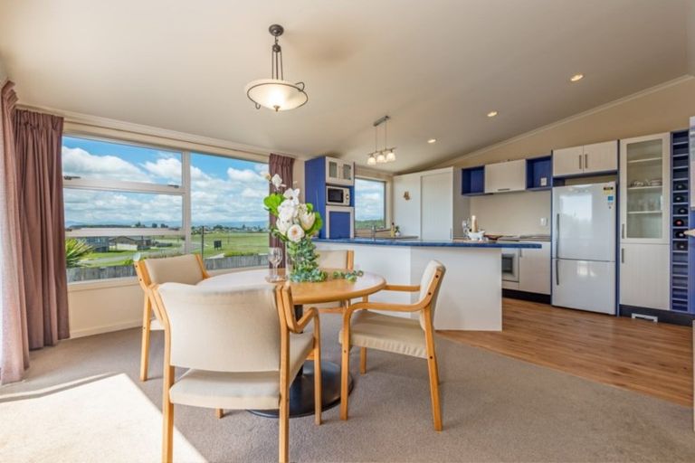 Photo of property in 50a Signal Street, Foxton Beach, Foxton, 4815