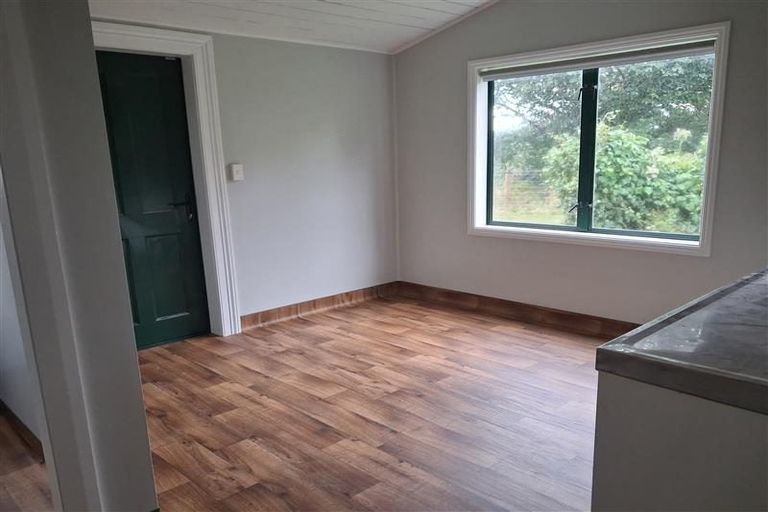 Photo of property in 9 Pukio Road East, Dyerville, Martinborough, 5781