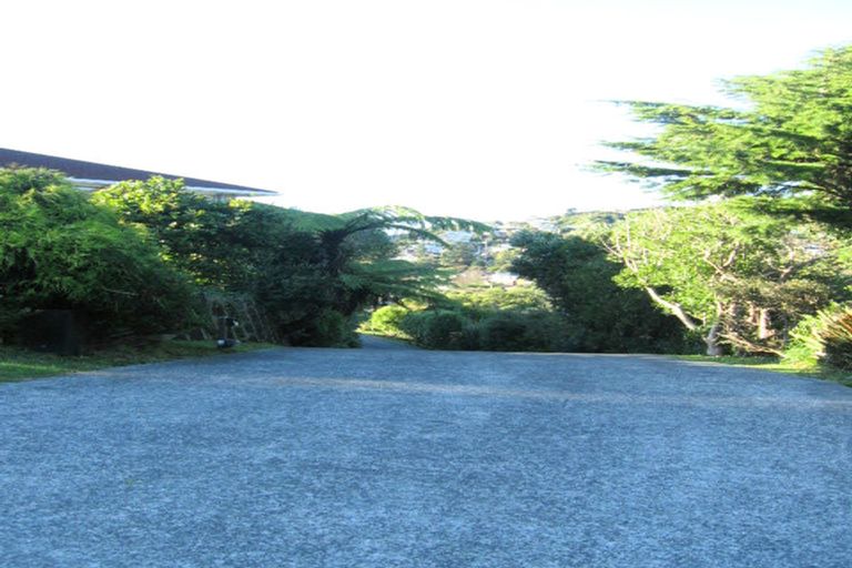 Photo of property in 46 Holborn Drive, Stokes Valley, Lower Hutt, 5019