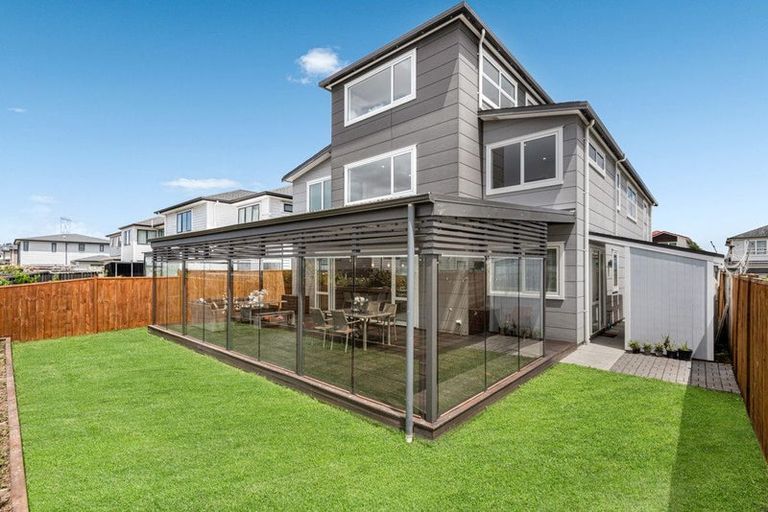 Photo of property in 61 Donegal Park Drive, Flat Bush, Auckland, 2019