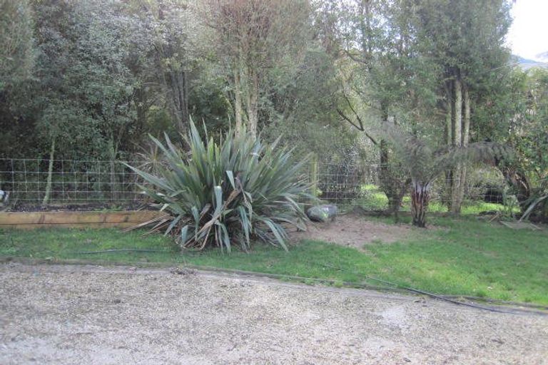 Photo of property in 12 Lawrence Street, Havelock, 7100