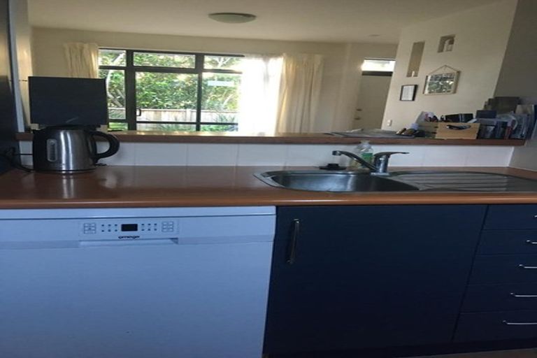 Photo of property in 109/2 Armoy Drive, East Tamaki, Auckland, 2016