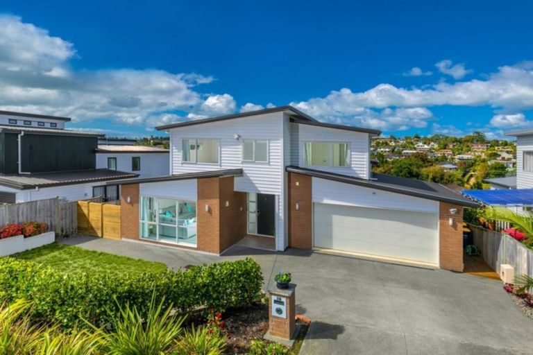 Photo of property in 48 Remuremu Street, Long Bay, Auckland, 0630