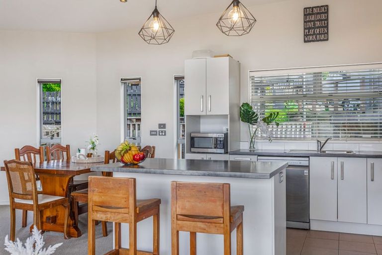 Photo of property in 15 Inlet Views, Stillwater, Silverdale, 0993