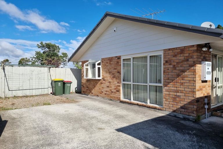 Photo of property in 10 Aurea Avenue, Pakuranga, Auckland, 2010