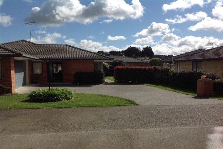 Photo of property in 24 Eastside Drive, Pukekohe, 2120