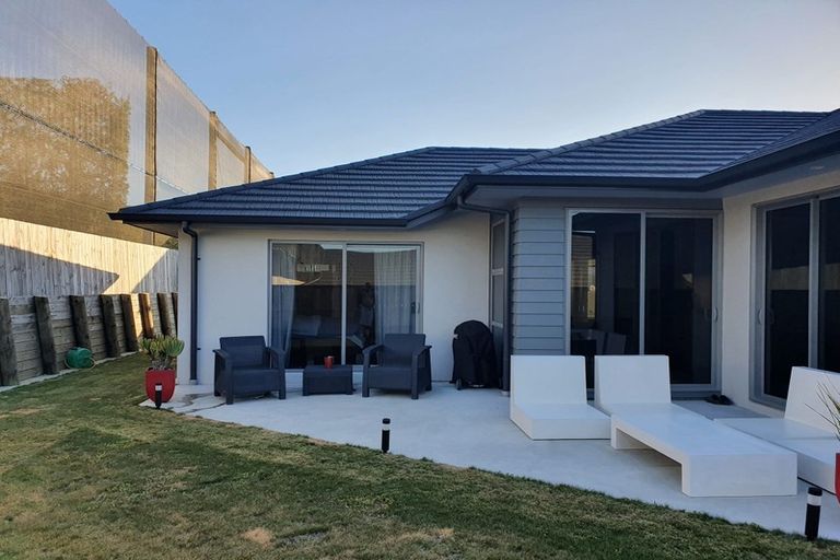 Photo of property in 11 Sharman Place, Pyes Pa, Tauranga, 3112