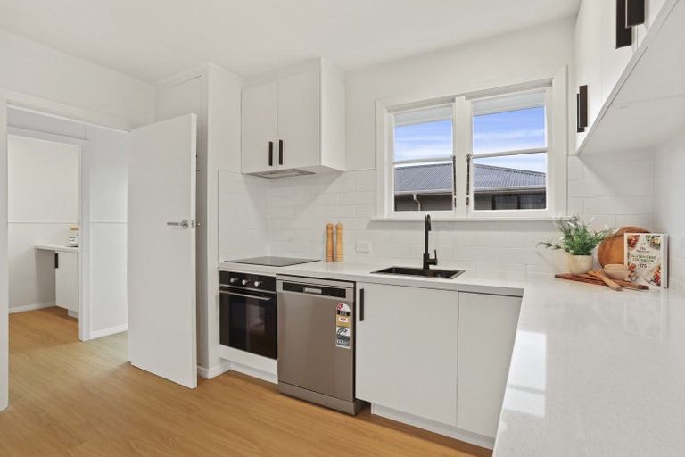 Photo of property in 38 Vardon Crescent, Shirley, Christchurch, 8061
