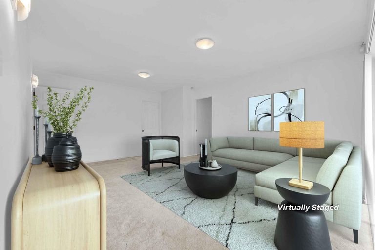 Photo of property in 70 Tington Avenue, Wattle Downs, Auckland, 2103