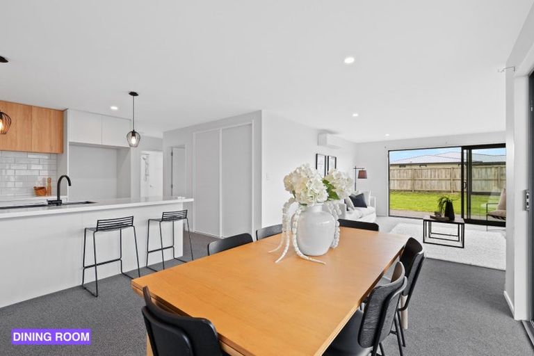 Photo of property in 184 Faringdon Boulevard, Rolleston, 7615