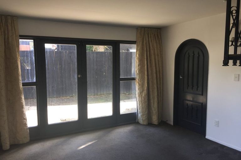 Photo of property in 4/16 Kilmarnock Street, Riccarton, Christchurch, 8011