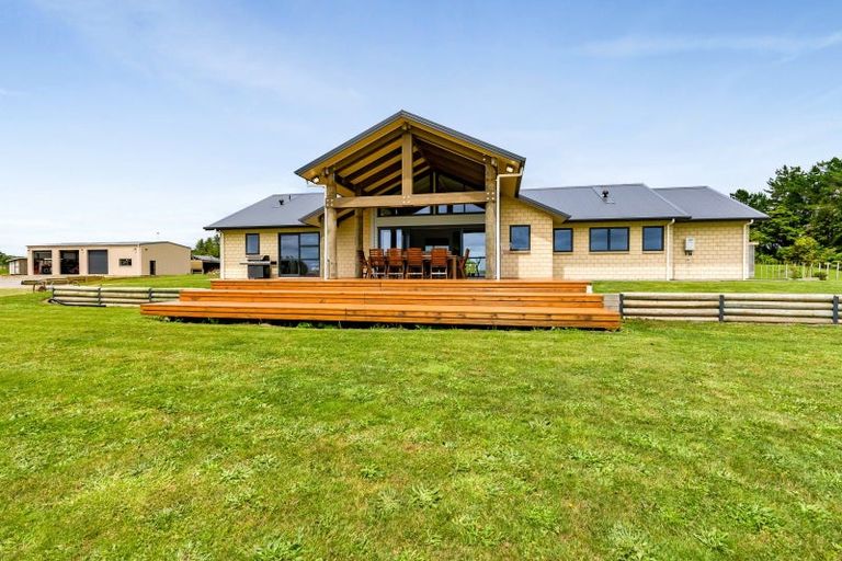 Photo of property in 1270 Mangorei Road, Mangorei, New Plymouth, 4371