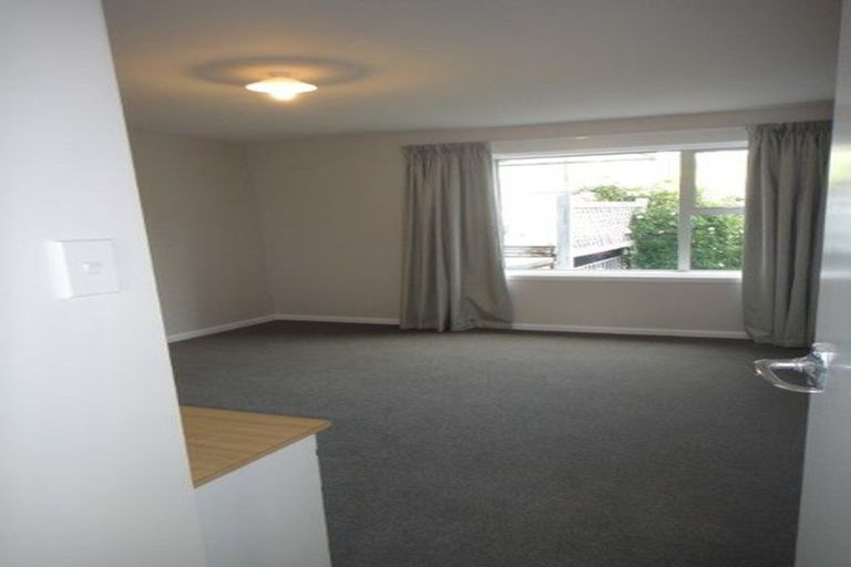 Photo of property in 1/48 Straven Road, Riccarton, Christchurch, 8011