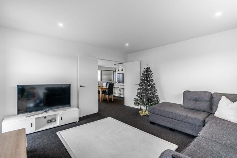 Photo of property in 14 Ralph Moir Drive, Te Anau, 9679