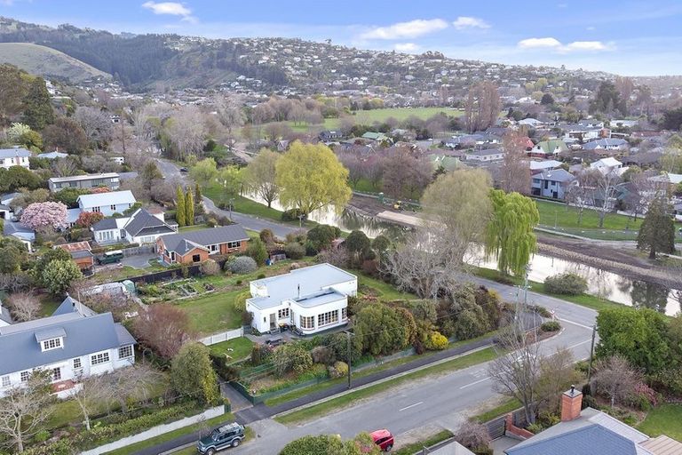 Photo of property in 43 Aynsley Terrace, Hillsborough, Christchurch, 8022
